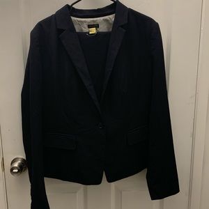 ANN TAYLOR NAVY SUIT SET SIZE 14/16